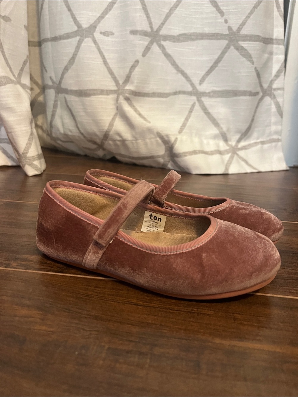 Ten Little Velvet Ballet Flats